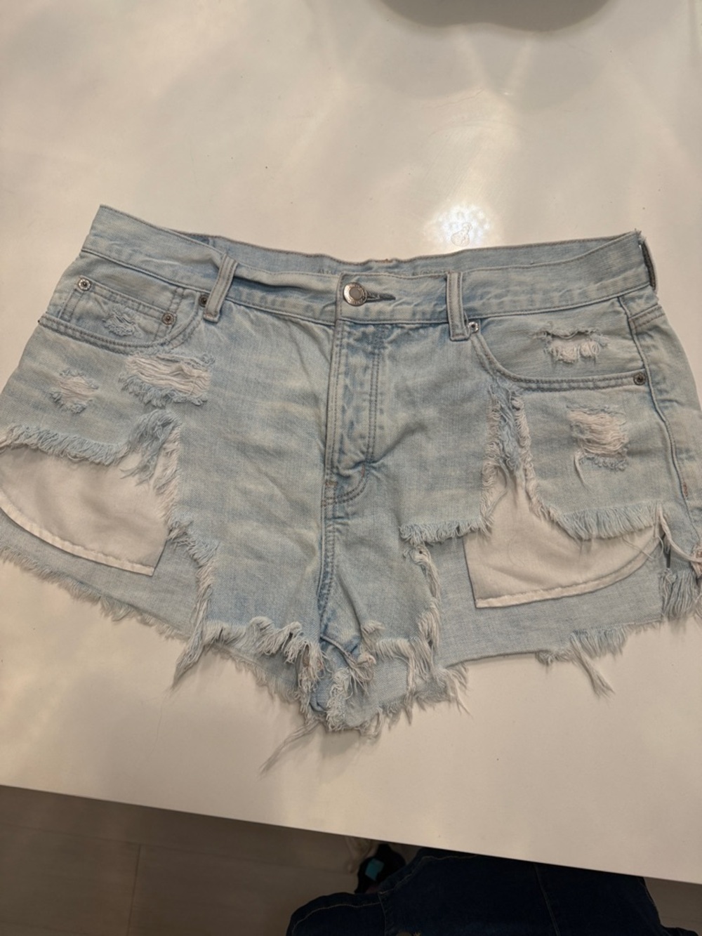 American Eagle Outfitters Light Blue Distressed Denim Shorts 14 so cute!!